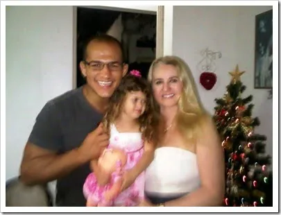 Visana-Piccozi-Junior-Dos-Santos-Wife image Visana-Piccozi-Junior-Dos-Santos-Wife image